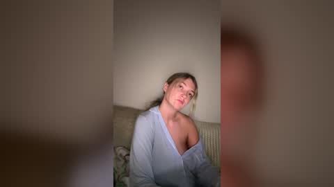 Snapshot of miasmith_001 chatting on 06/23/26, 12:19 miasmith_001 online show from 06/23/26, 12:19