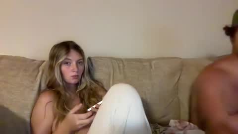 Snapshot of miasmith_001 chatting on 07/10/26, 12:48 miasmith_001 online show from 07/10/26, 12:48