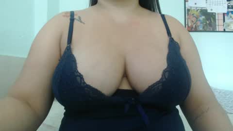 Snapshot of miasp chatting on 01/10/25, 03:48 MiaSP online show from 01/10/25, 03:48