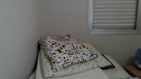 Snapshot of miasscd96 chatting on 01/22/25, 08:17 michelle online show from 01/22/25, 08:17