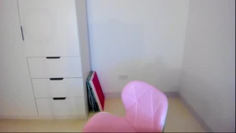 Snapshot of miastripdance chatting on 01/14/26, 08:36 miastripdance online show from 01/14/26, 08:36