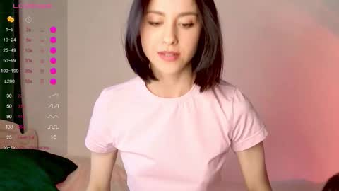 Mia online show from 11/05/25, 06:35