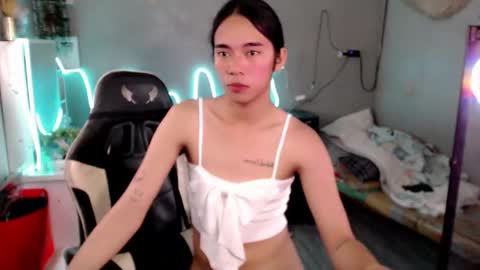 Mia online show from 02/26/26, 06:01