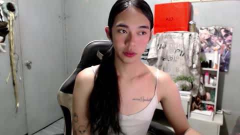 Mia online show from 03/23/26, 06:45