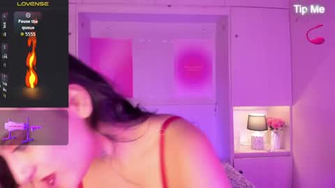 miaturnerr_ online show from 05/24/26, 04:06