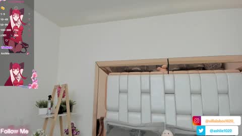 Mia Villalobos online show from 01/21/25, 06:34