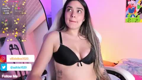 Mia Villalobos online show from 07/03/26, 03:35