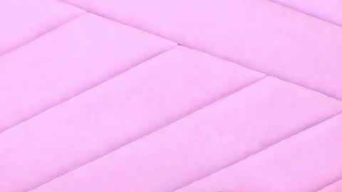 MiaWeiss online show from 04/06/26, 10:11