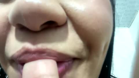 Ma Whithe online show from 10/14/25, 12:33