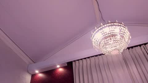 Mia online show from 03/07/25, 03:19