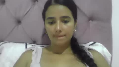 micaelamoreno18 online show from 05/31/26, 02:20