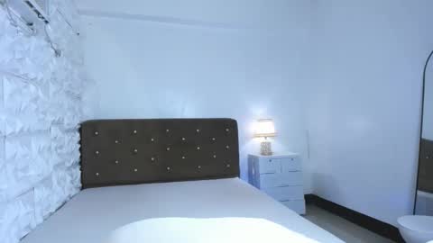 urbaby mica online show from 03/22/26, 07:39