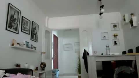 MILO MIAMI online show from 06/01/26, 04:20