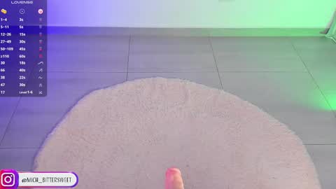         online show from 02/10/25, 06:24