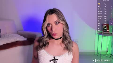         online show from 10/19/25, 10:10