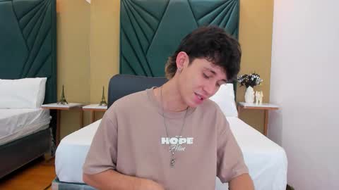 Michael online show from 03/20/26, 07:41