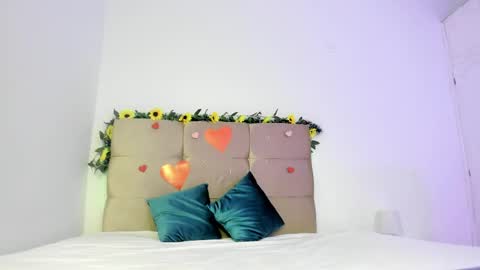 Micky and Sharon online show from 02/25/25, 12:14