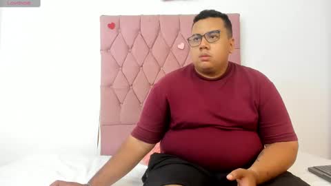 Micky and Sharon online show from 09/19/25, 04:47