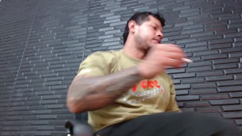 Michael Daviss online show from 01/03/25, 01:36