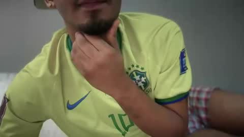 Snapshot of michael_jordanx chatting on 02/10/25, 07:28 Angel online show from 02/10/25, 07:28