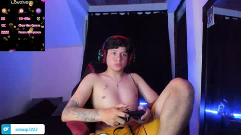 michael independent model  online show from 12/25/24, 12:05