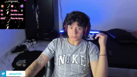 michael independent model  online show from 01/16/25, 12:34