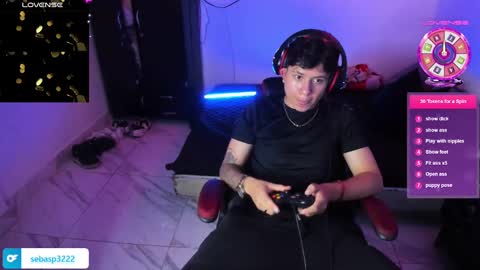 michael independent model  online show from 01/29/25, 11:25