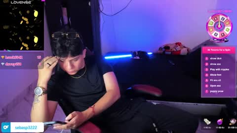 michael independent model  online show from 01/30/25, 02:27