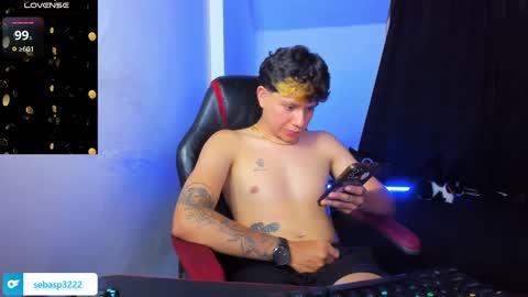 michael independent model  online show from 09/28/25, 12:38