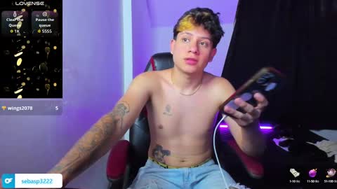 michael independent model  online show from 10/03/25, 10:51