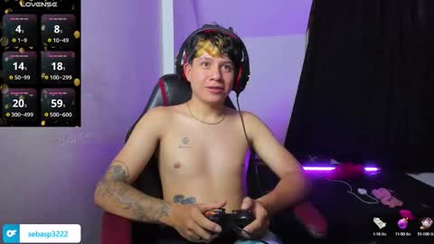 michael independent model  online show from 10/06/25, 11:46