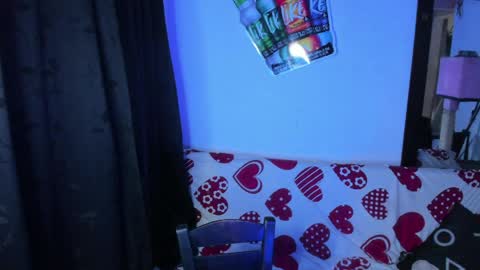 michael independent model  online show from 04/01/26, 10:40