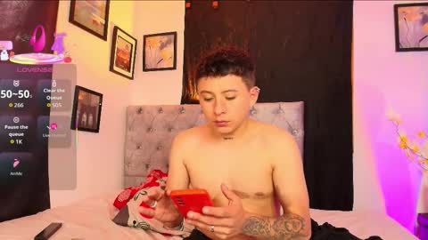 michael_lopez_1 online show from 01/18/26, 08:01