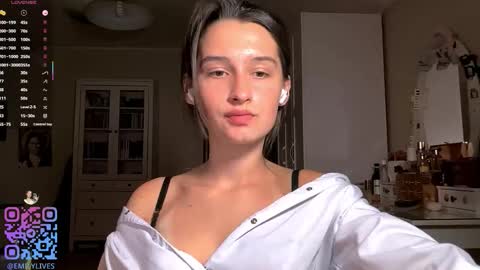 Snapshot of michael_pors chatting on 01/31/26, 07:11 Emily online show from 01/31/26, 07:11