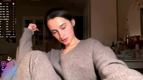 Snapshot of michael_pors chatting on 02/02/26, 05:00 Emily online show from 02/02/26, 05:00