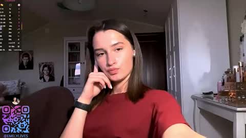 Snapshot of michael_pors chatting on 02/16/26, 02:35 Emily online show from 02/16/26, 02:35