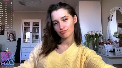 Snapshot of michael_pors chatting on 03/08/26, 02:10 Emily online show from 03/08/26, 02:10