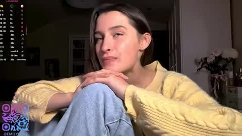 Snapshot of michael_pors chatting on 03/27/26, 06:18 Emily online show from 03/27/26, 06:18