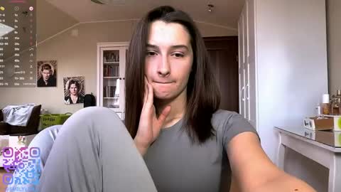 Snapshot of michael_pors chatting on 04/02/26, 02:15 Emily online show from 04/02/26, 02:15