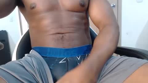 michael_thomsom online show from 02/03/25, 01:51