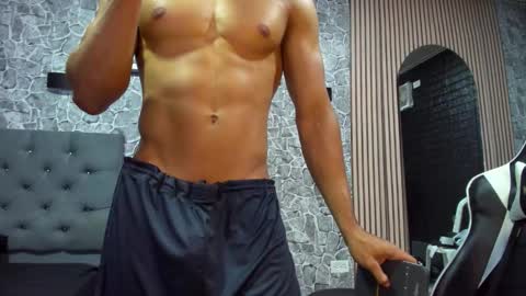 michael_torres15 online show from 09/20/25, 08:54