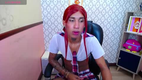 Snapshot of michael_twuis chatting on 09/23/25, 09:51 I AM MICHAEL online show from 09/23/25, 09:51