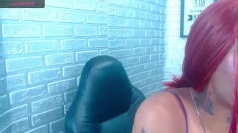 Snapshot of michael_twuis chatting on 09/28/25, 03:12 I AM MICHAEL online show from 09/28/25, 03:12