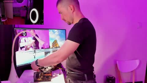 Michael online show from 12/05/24, 04:34