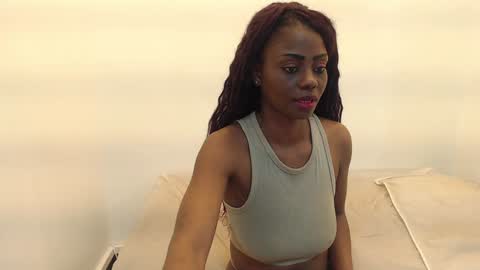 Snapshot of michaela_cox chatting on 01/27/25, 06:41 Michaela online show from 01/27/25, 06:41