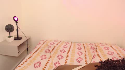 Snapshot of michaela_cox chatting on 09/26/25, 08:02 Michaela online show from 09/26/25, 08:02