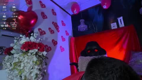 Snapshot of michaelbear_ chatting on 02/14/25, 04:31 Michael online show from 02/14/25, 04:31