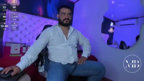 Michael online show from 10/02/25, 01:40