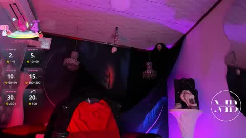 Michael online show from 10/25/25, 03:18