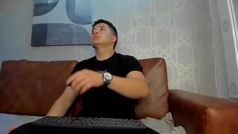 MichaelConnor  online show from 01/19/25, 01:12